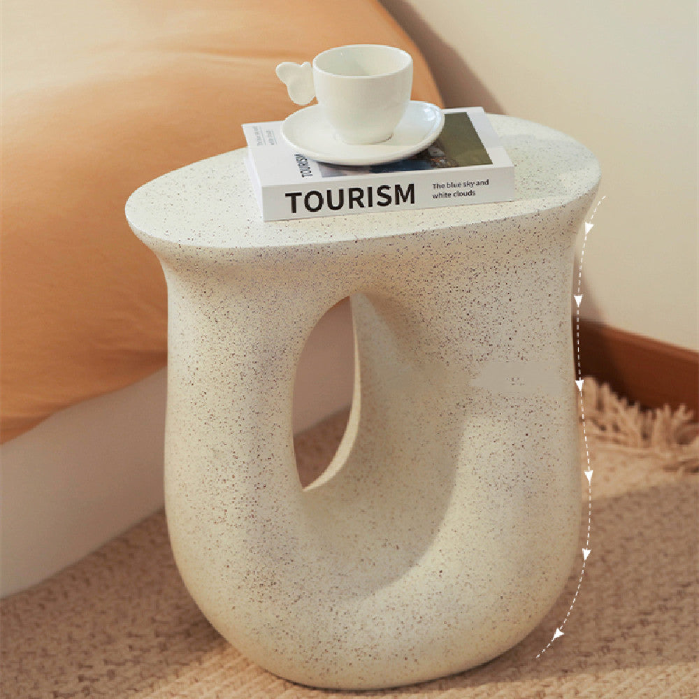 Light Luxury U-Shaped Cream Side Table