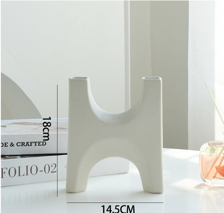 White Art Style Ceramic Vase Ornaments
