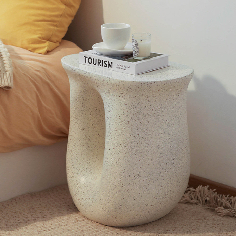 Light Luxury U-Shaped Cream Side Table