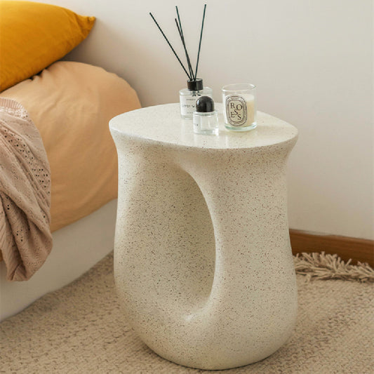 Light Luxury U-Shaped Cream Side Table